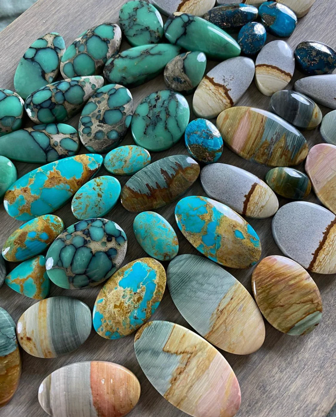 Cabochons